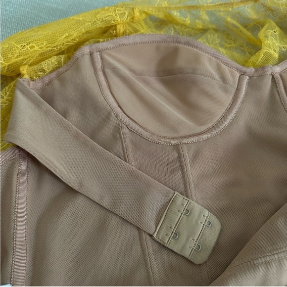 Jonathan simkhai Beautiful lace body suit - Picture 6 of 10